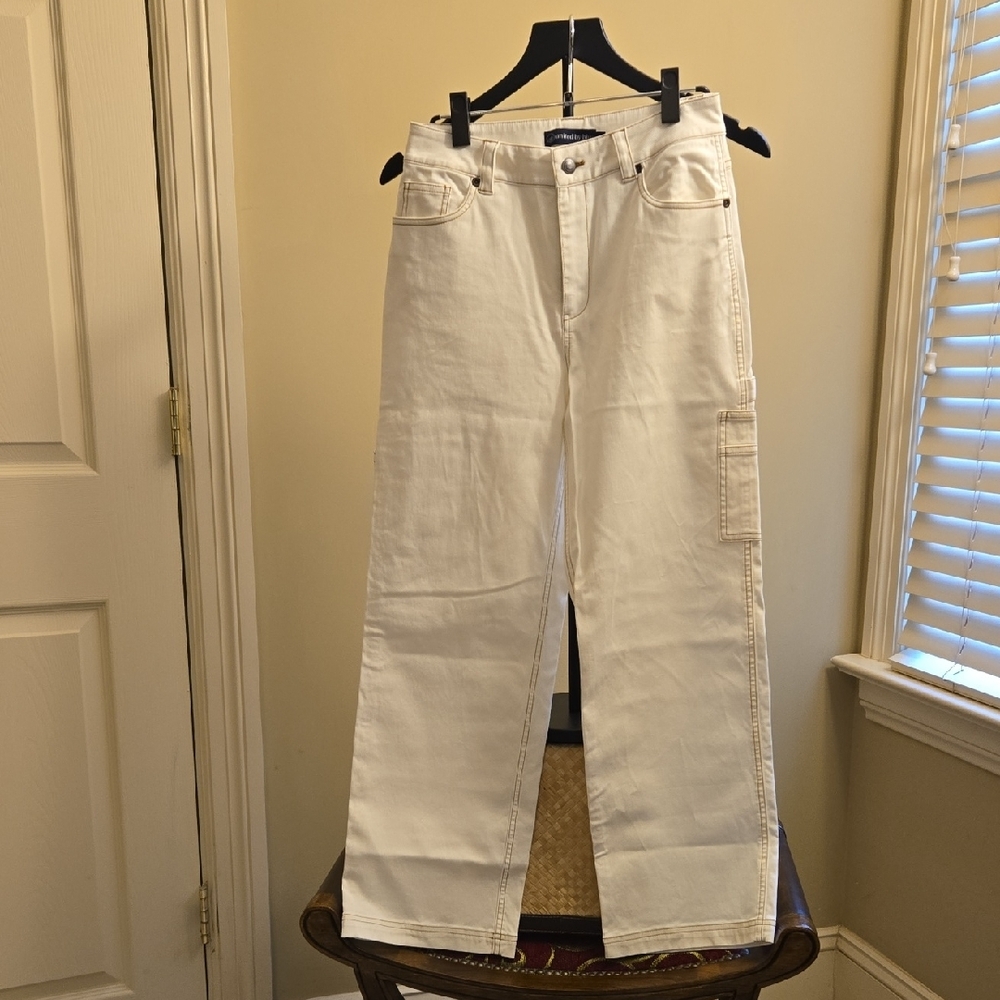 United By Blue. Women's White Denim Carpenter Pant In Organic Cotton. Size 4